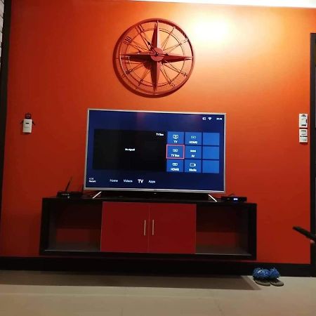 Cubao Manhattan Heights Unit 11Pq Tower B, 1Br Quezon City Εξωτερικό φωτογραφία